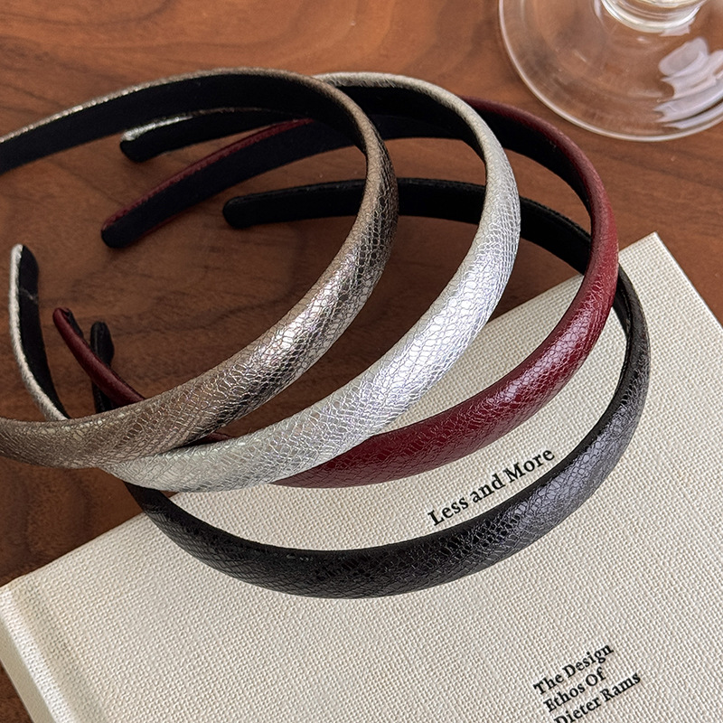 Fascia per Capelli Sottile in  - Leatherwork Pony recensione e prezzo