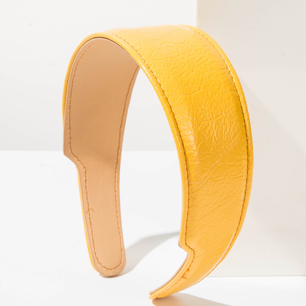Elegante fascia per capelli in - Leatherwork Pony recensione e prezzo