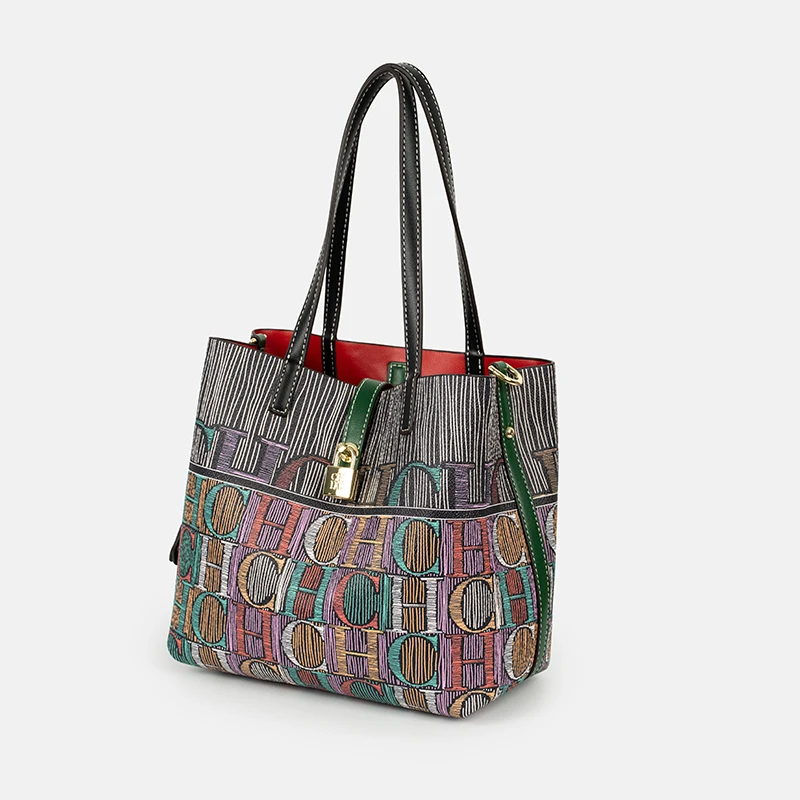 Borsa a secchiello CH Art stam - Leather Work In Art recensione e prezzo