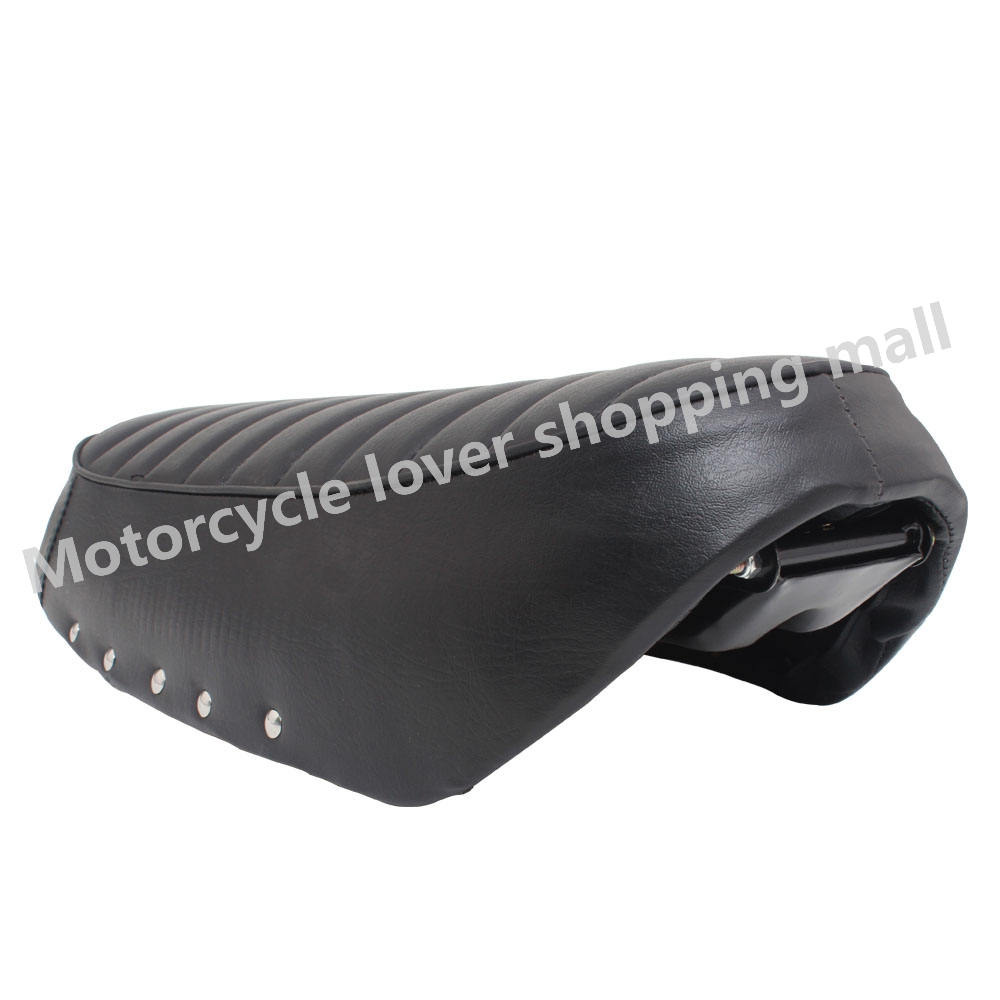 Nuovo Sedile Retro Moto Per HO - Leather Workbench recensione e prezzo