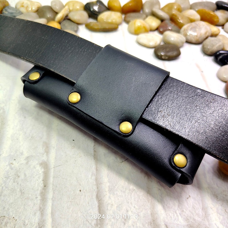 Coltello pieghevole orizzontal - Leatherwork Knives recensione e prezzo