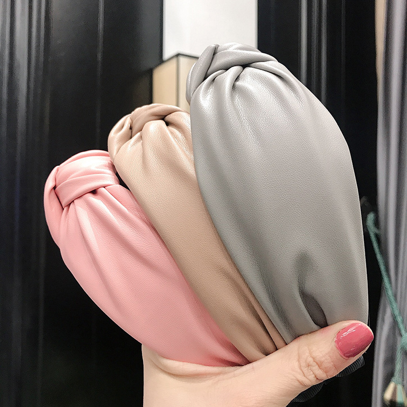 Fascia per capelli annodata pe - Leatherwork Pony recensione e prezzo
